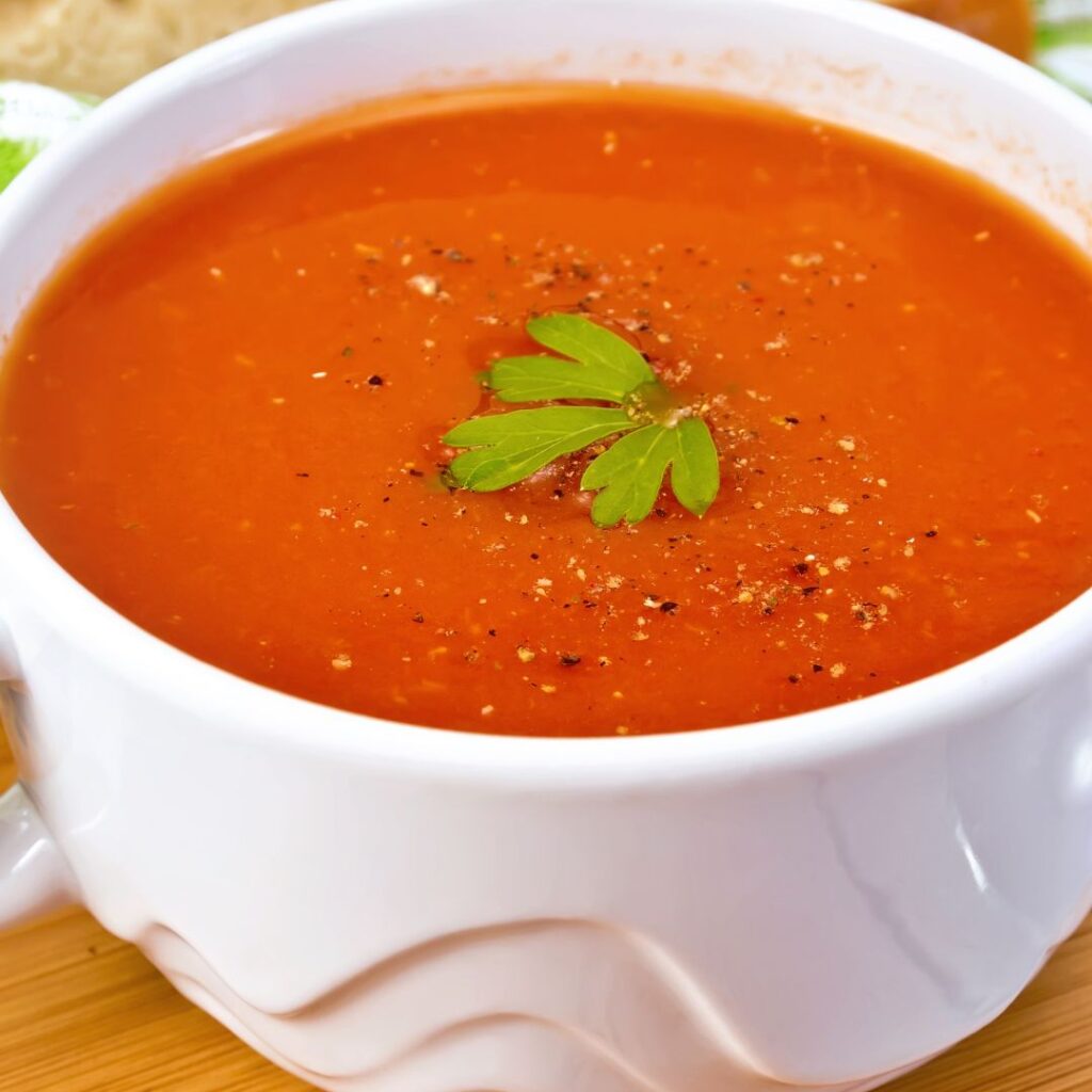 Red Pepper And Tomato Soup In Soup Maker​