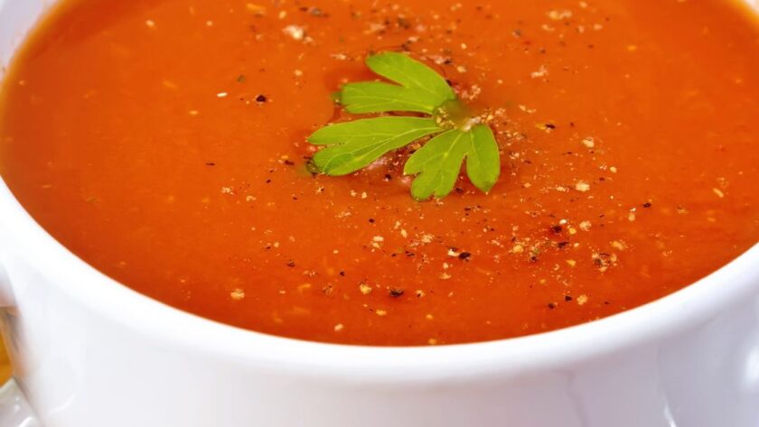 Red Pepper And Tomato Soup Maker​