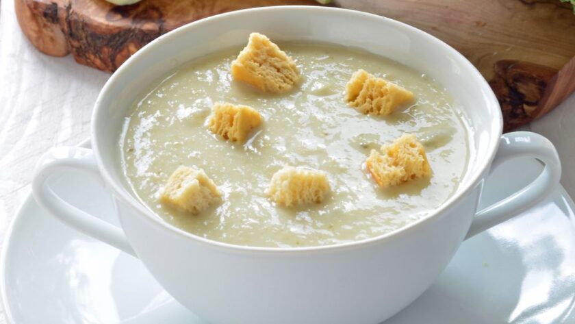 Broccoli And Stilton Soup In Soup Maker​